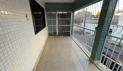 Casa à venda, 6 quartos, 1 suíte, 2 vagas, Muquiçaba - Guarapari/ES