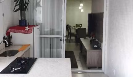 3 (três) quartos, uma suíte, duas vagas de garagem soltas