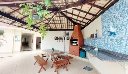 Cobertura duplex com 3 quartos, à venda em Guarapari na Enseada Azul.