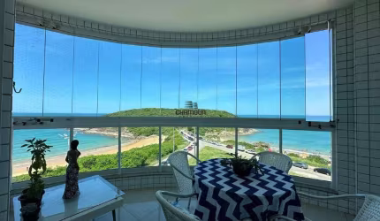 Apartamento 3 quartos , à venda na Praia de Peracanga em Guarapari .