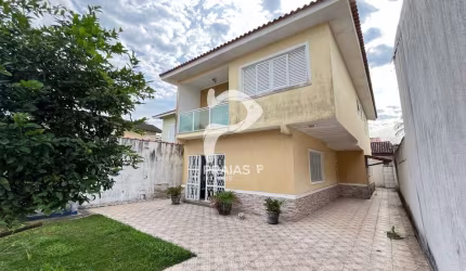 Casa com 4 quartos à venda na Rua Ricardo Severo, --, Enseada, Guarujá por R$ 1.300.000