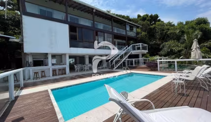 Casa em condomínio fechado com 5 quartos à venda na Rua Garoupa, --, Enseada, Guarujá por R$ 7.500.000