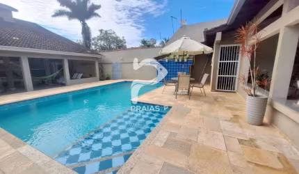 Casa com 6 quartos à venda na Rua Tourino, --, Enseada, Guarujá por R$ 800.000