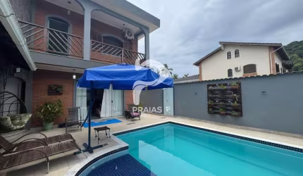 Casa em condomínio fechado com 3 quartos à venda na Adilia Carneiro, --, Balneario Praia do Perequê, Guarujá por R$ 1.600.000