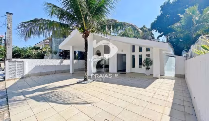 Casa em condomínio fechado com 4 quartos à venda na Alameda das Seringueiras, --, Riviera, Bertioga por R$ 2.350.000