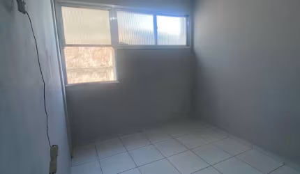 Vende-se Kitnet FTE ao MAR no Itararé em São Vicente/SP