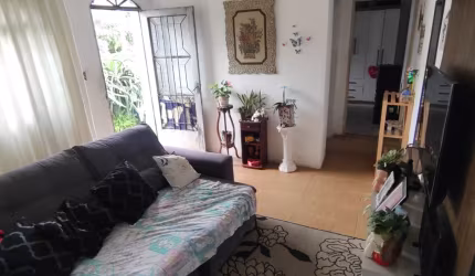 Vende-se Casa 1 Quarto na Vila Jardini em Sorocaba/SP
