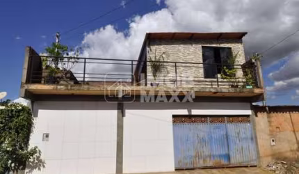 Casa Ceilândia - Sol Nascente. 3 Quartos, c/ Picisna, Fogão a Lenha. R$195.000,00