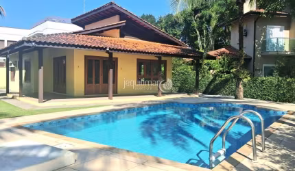 Casa em condomínio fechado com 3 quartos à venda no Balneário Praia do Pernambuco, Guarujá  por R$ 1.700.000
