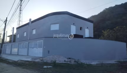 Casa com 2 quartos à venda no Balneario Praia do Perequê, Guarujá  por R$ 450.000
