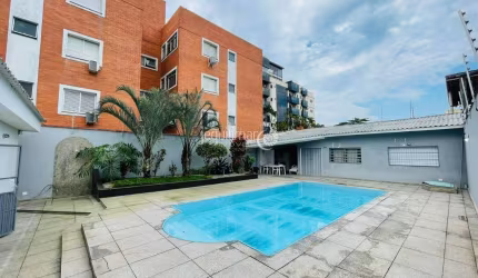 Casa com 3 quartos à venda na Enseada, Guarujá  por R$ 1.200.000