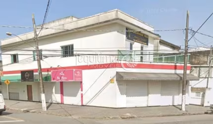Prédio à venda no Vicente de Carvalho, Guarujá  por R$ 1.200.000