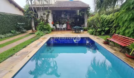 Casa com 5 quartos à venda no Balneário Praia do Pernambuco, Guarujá  por R$ 890.000