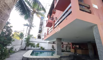 Casa com 6 quartos à venda na Enseada, Guarujá  por R$ 3.400.000