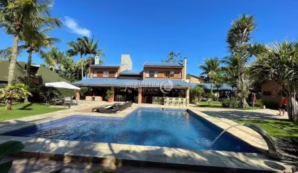 Casa em condomínio fechado com 6 quartos à venda no Jardim Acapulco, Guarujá  por R$ 4.500.000