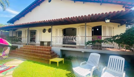 Casa com 5 quartos para alugar no Balneário Praia do Pernambuco, Guarujá  por R$ 7.500