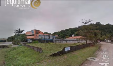 Terreno à venda no Balneário Praia do Pernambuco, Guarujá  por R$ 2.200.000