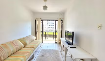 Apartamento com 2 quartos à venda no Tombo, Guarujá  por R$ 450.000