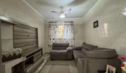 Casa com 3 quartos para alugar no Pitangueiras, Guarujá  por R$ 5.000
