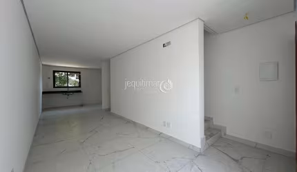 Casa com 2 quartos à venda na Enseada, Guarujá  por R$ 550.000