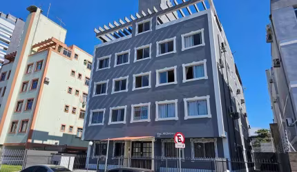 Kitnet mobiliada em ótima localização no bairro Kobrasol