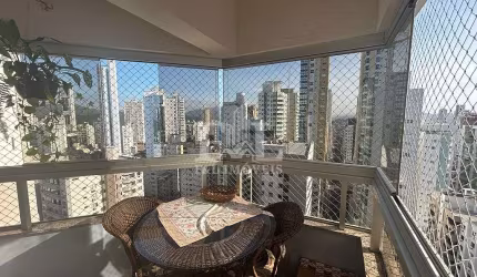 Apartamento na Quadra do Mar – Edifício Cepar – Balneário Camboriú