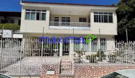 Excelente Casa para Alugar no Bairro São José