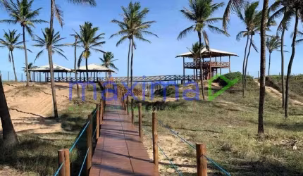 Vende-se Lote no Padang, 234m², Pé na área, 2 clubes
