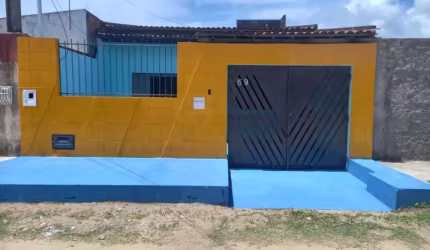 Casa Reformada à Venda em Aracaju!