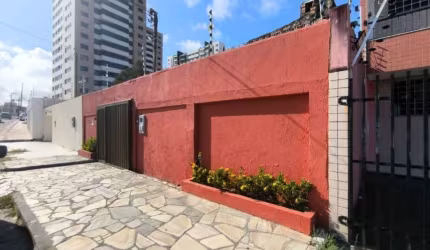 Casa à venda na Farolândia