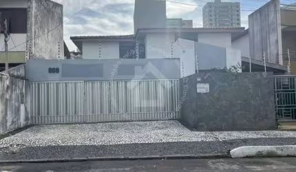 Casa no Jardins