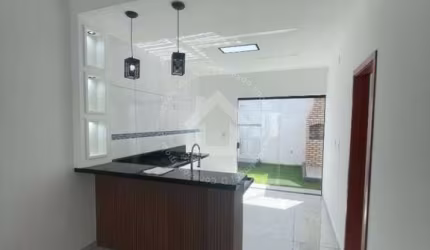 CASA NOVA LUAR DA BARRA 1