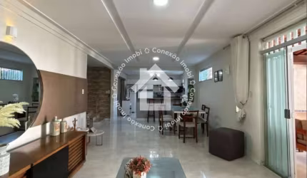 Casa com Sala de Cinema e 6 quartos à venda na Coroa do Meio