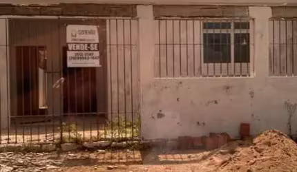 Casa à venda no conj. COHAB em ITAPORANGA D'AJUDA/SERGIPE com 2 quartos