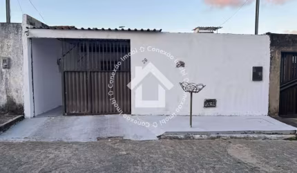 CASA À VENDA COM 2 QUARTOS NO EDUARDO GOMES