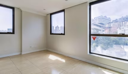 Sala comercial à venda na Avenida Goethe, 71, Rio Branco, Porto Alegre, 27 m2 por R$ 250.000