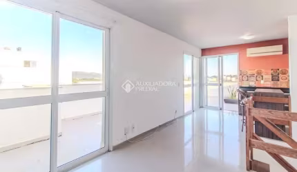 Cobertura com 3 quartos à venda na Avenida da Cavalhada, 4530, Cavalhada, Porto Alegre, 134 m2 por R$ 680.000