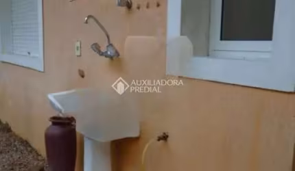 Casa em condomínio fechado com 2 quartos à venda na Rua Poa-Cidade Jóia, 140, Jardim Leopoldina, Porto Alegre, 46 m2 por R$ 270.000