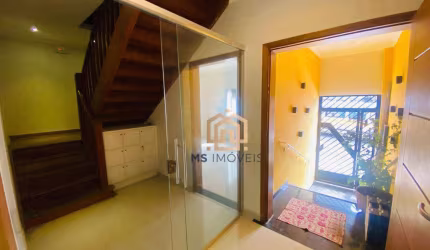 Casa COMERCIAL 235m², 7 Salas amplas, Banheiros, perfeita clinicas, estética ou escritórios,  para Locação ao lado do Metrô Ana Rosa