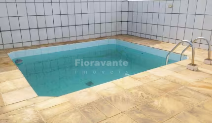 APARTAMENTO EM SANTOS, NO CAMPO GRANDE - COBERTURA DUPLEX COM PISCINA E AMPLO ANDAR SUPERIOR