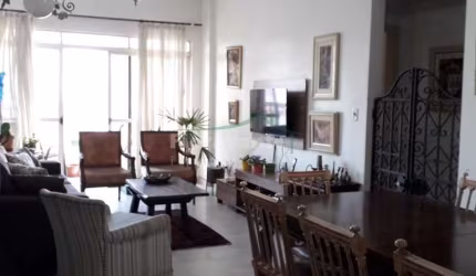 Apartamento em Santos, bairro do Campo Grande.
