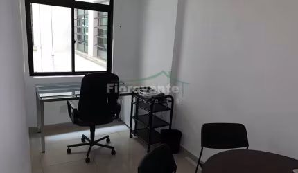 Conjunto Comercial, Centro, Santos - R$ 130 mil, Cod: 6452