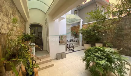 Casa a venda em Santos, Boqueirão