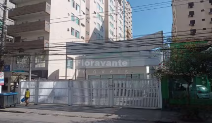 LOJA GRANDE na AV. ANA COSTA COM 828m² DE TERRENO e 12 VAGAS