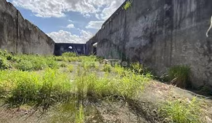 Terreno, Valongo, Santos - R$ 850.000,00.