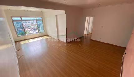 Apto hoje com 3 quartos, Vila Mathias, Santos.