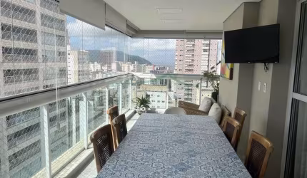 Apartamento com 4 suítes Santos