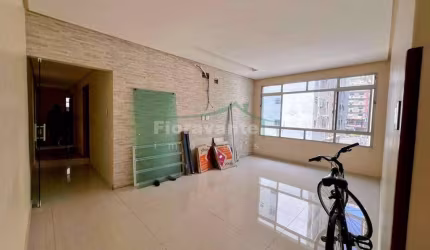 Apartamento com 3 quartos, Gonzaga, Santos. Super localização.