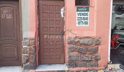 Casa com 3 quartos em Santos no Macuco