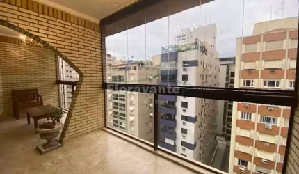 Apto 4 dorms sendo 2 suítes, dep. de empregada e 5 vagas.